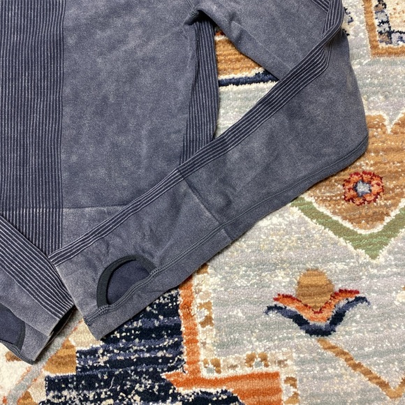 PINK Seamless Crop Top - Picture 7 of 7